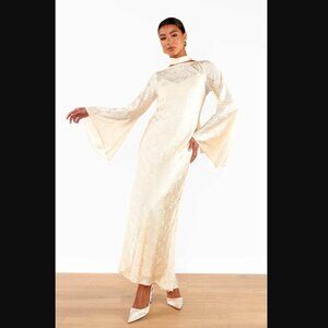 Show Me Your Mumu Sarah Dress in Cream Daisy Burnout